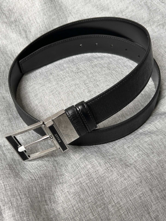 BaLLy belt New belts from the Classic Collection 1066