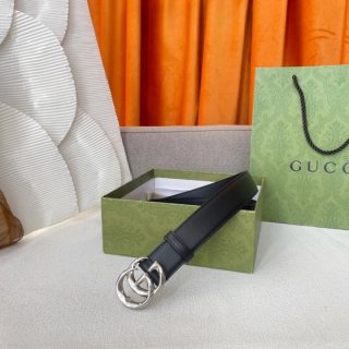 Gucci Classic New Belt 2052