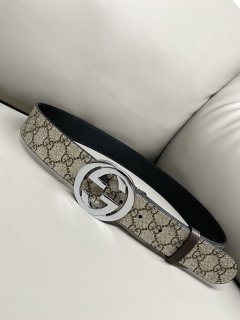 Gucci Classic New Belt 2081