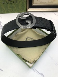 Gucci Classic New Belt 2212