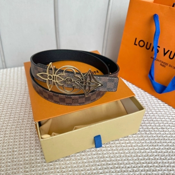 Louis vuitton Classic New Belt 2407