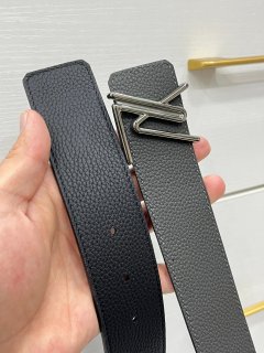 Louis vuitton Classic New Belt 2549