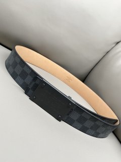 replica Louis vuitton Classic New Belt 2614