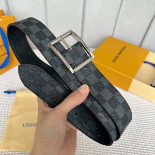 replica Louis vuitton Classic New Belt 2632