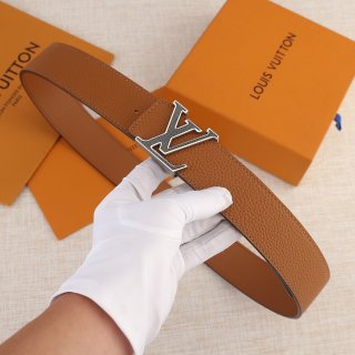 replica Louis vuitton Classic New Belt 2674