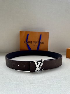 replica Louis vuitton Classic New Belt 2712