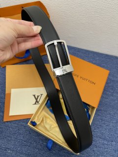 replica Louis vuitton Classic New Belt 2757