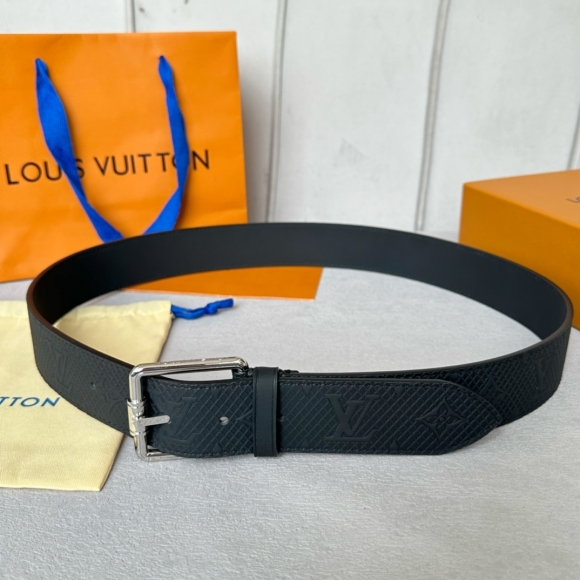 replica Louis vuitton Classic New Belt 2853