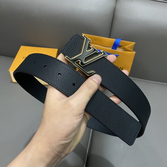 replica Louis vuitton Classic New Belt 2933