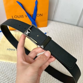 replica Louis vuitton Classic New Belt 2993