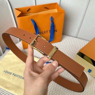 replica Louis vuitton Classic New Belt 2999