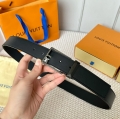 replica Louis vuitton Classic New Belt 3001