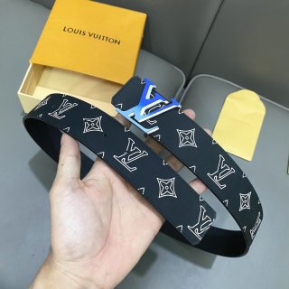 replica Louis vuitton Classic New Belt 3015