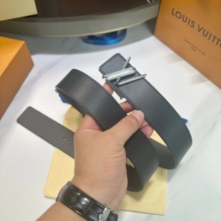 replica Louis vuitton Classic New Belt 3041