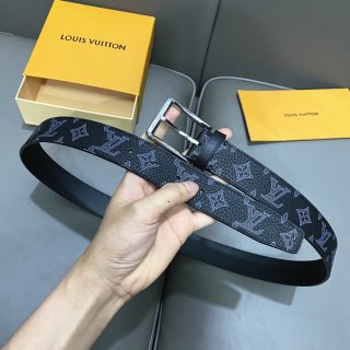 replica Louis vuitton Classic New Belt 3059