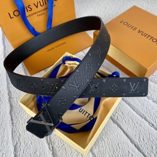 replica Louis vuitton Classic New Belt 3077