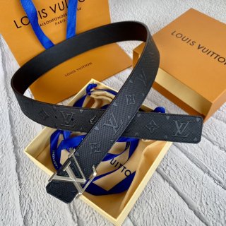 replica Louis vuitton Classic New Belt 3079