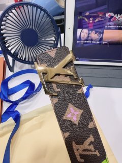 replica Louis vuitton Classic New Belt 3092