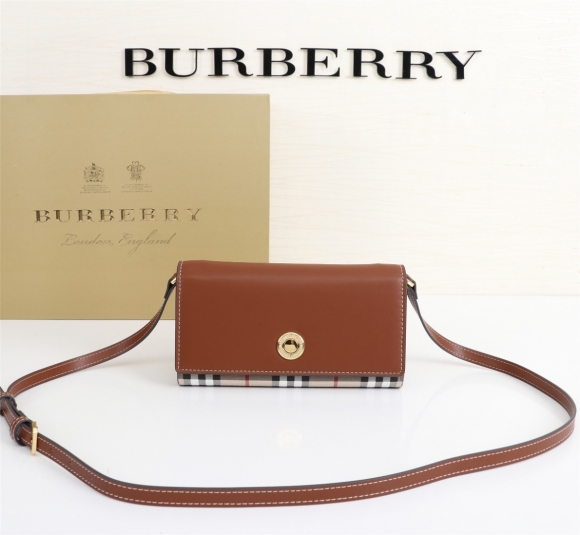 replica Burberry Classic Bag 8687-1162