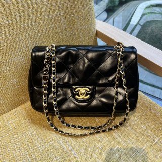 Chanel 24CHANE Vintage Airport Headbag 8045 black color