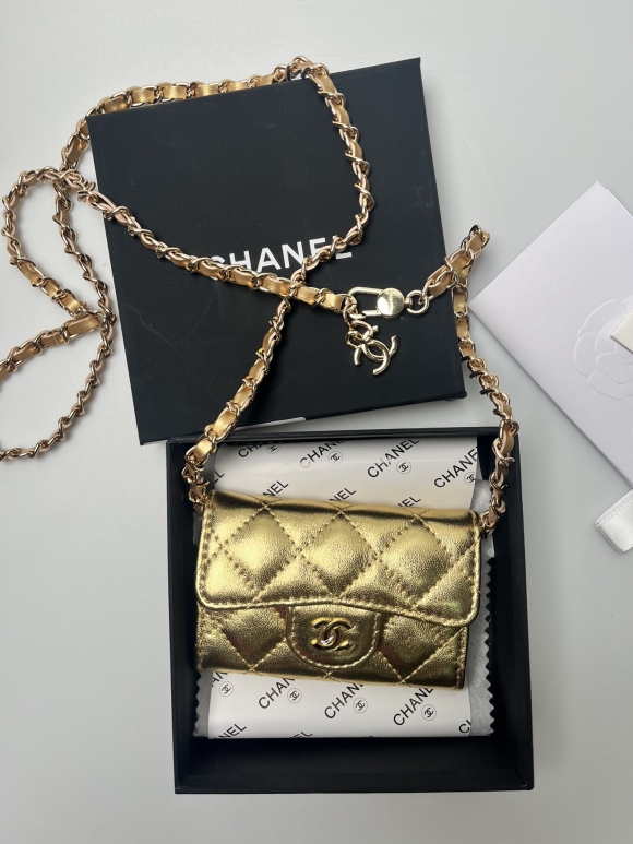 Chanel Small waist bag 8937 Golden color