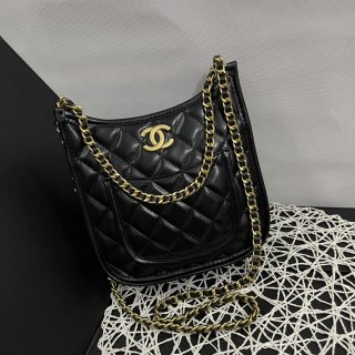 Chanel 24S armpit bag 516