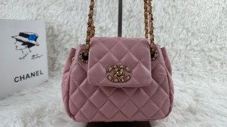 chanel handbags Retro sheepskin bag 0405 pink color