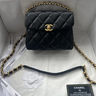 CHANEL24S Black Gold Chain Handbag 353 Ball pattern