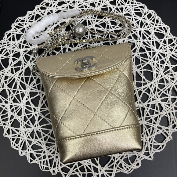 Chanel Crossbody Phone Bag 0402