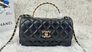 Chanel 24P new rhinestone handheld woc 513 Black bilayer