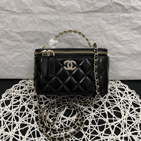 Chanel 24P new rhinestone handheld woc 763-1 Black