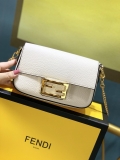 FENDI BAGUETTE FHN-2020-124179