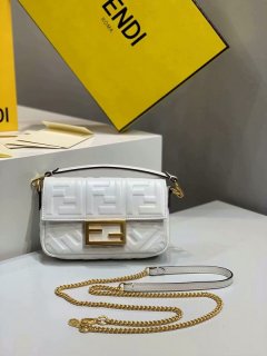 FENDI BAGUETTE FHN-2020-124183