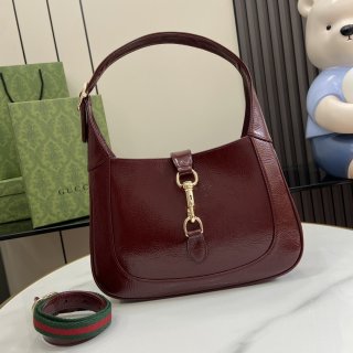 Gucci Jackie Small Shoulder Bag 782849 Burgundy Crinkle Lacquer