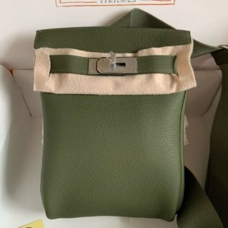 Hermes Hac a Dos PM Backpack in Canopee Togo Leather