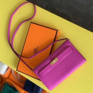 Hermes Kelly Classique To Go Wallet In Magnolia Epsom Calfskin