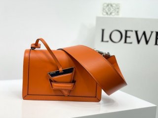 LOEWE BARCELONA SMALL BAG FHN-2020-125675