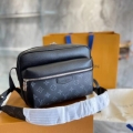 Replica Louis Vuitton Taigarama Outdoor Messenger Pm M30830