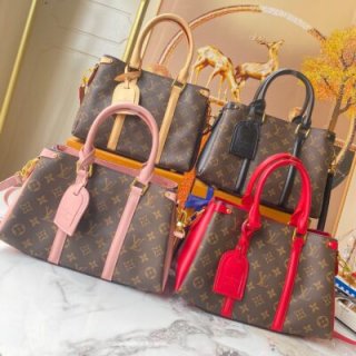 Replica Louis Vuitton Monogram Canvas Soufflot Bb