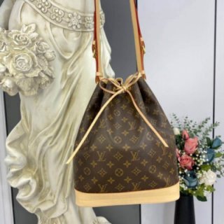 Replica Louis Vuitton Monogram Noe M42224